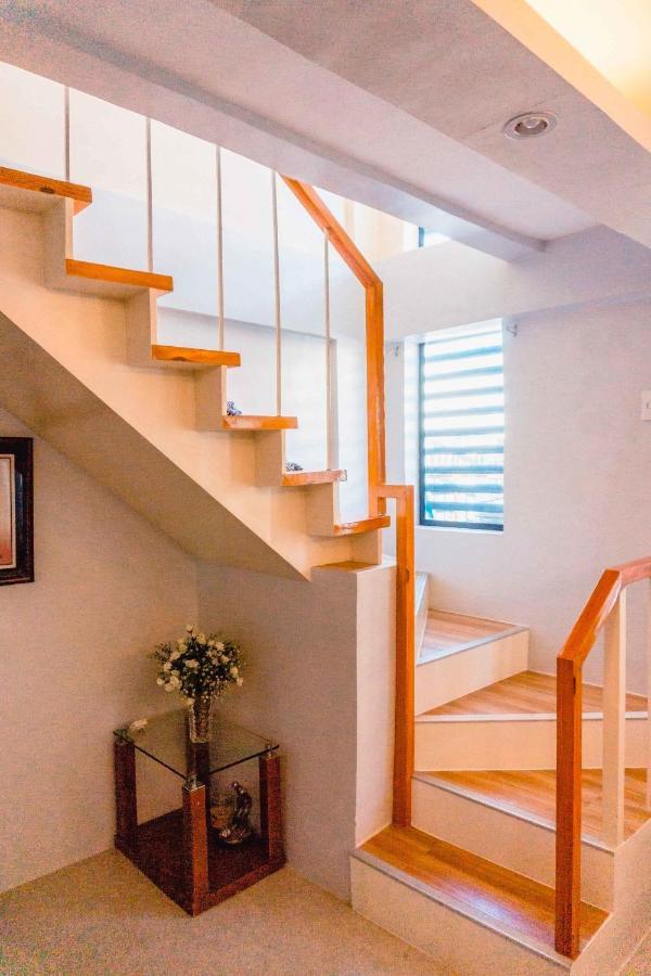 Two Story 87 Sqm Fully Air-Conditioned House In Babag 2, 막탄 외부 사진