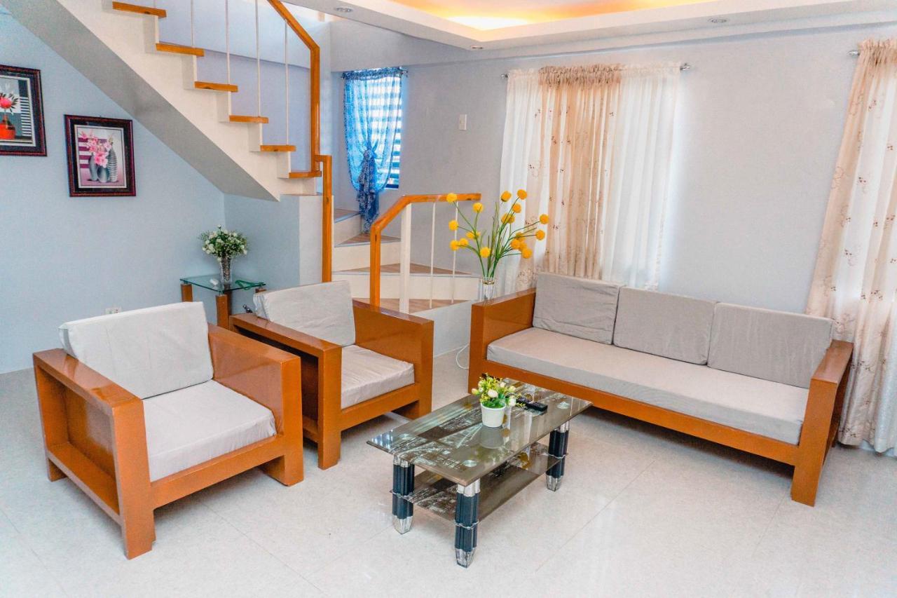 Two Story 87 Sqm Fully Air-Conditioned House In Babag 2, 막탄 외부 사진